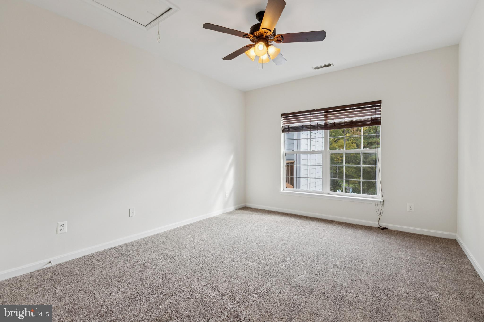 SOLOMONS LANDING - Residential