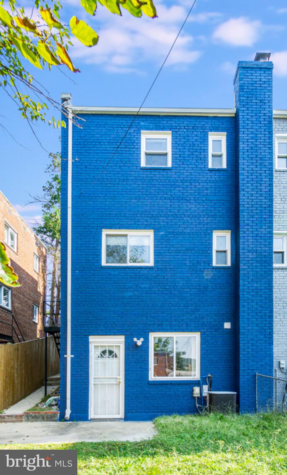 5730 EASTERN AVENUE NE BASEMENT