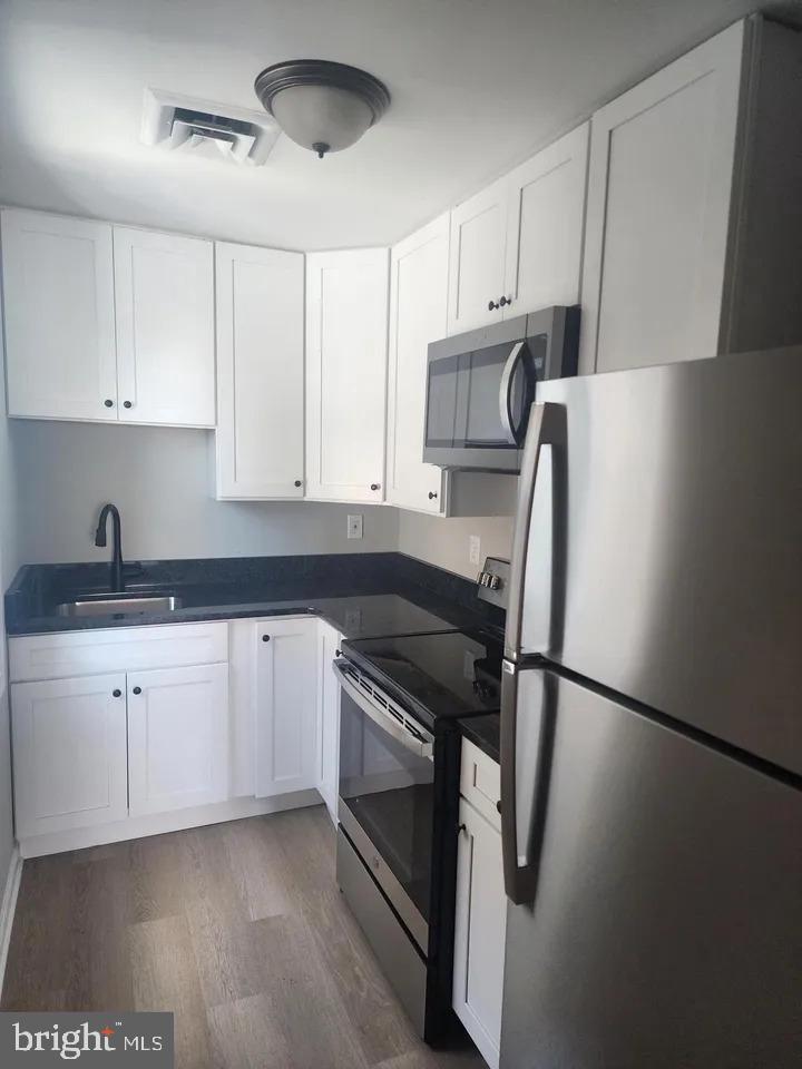 24 N 2ND AVENUE UNIT #5