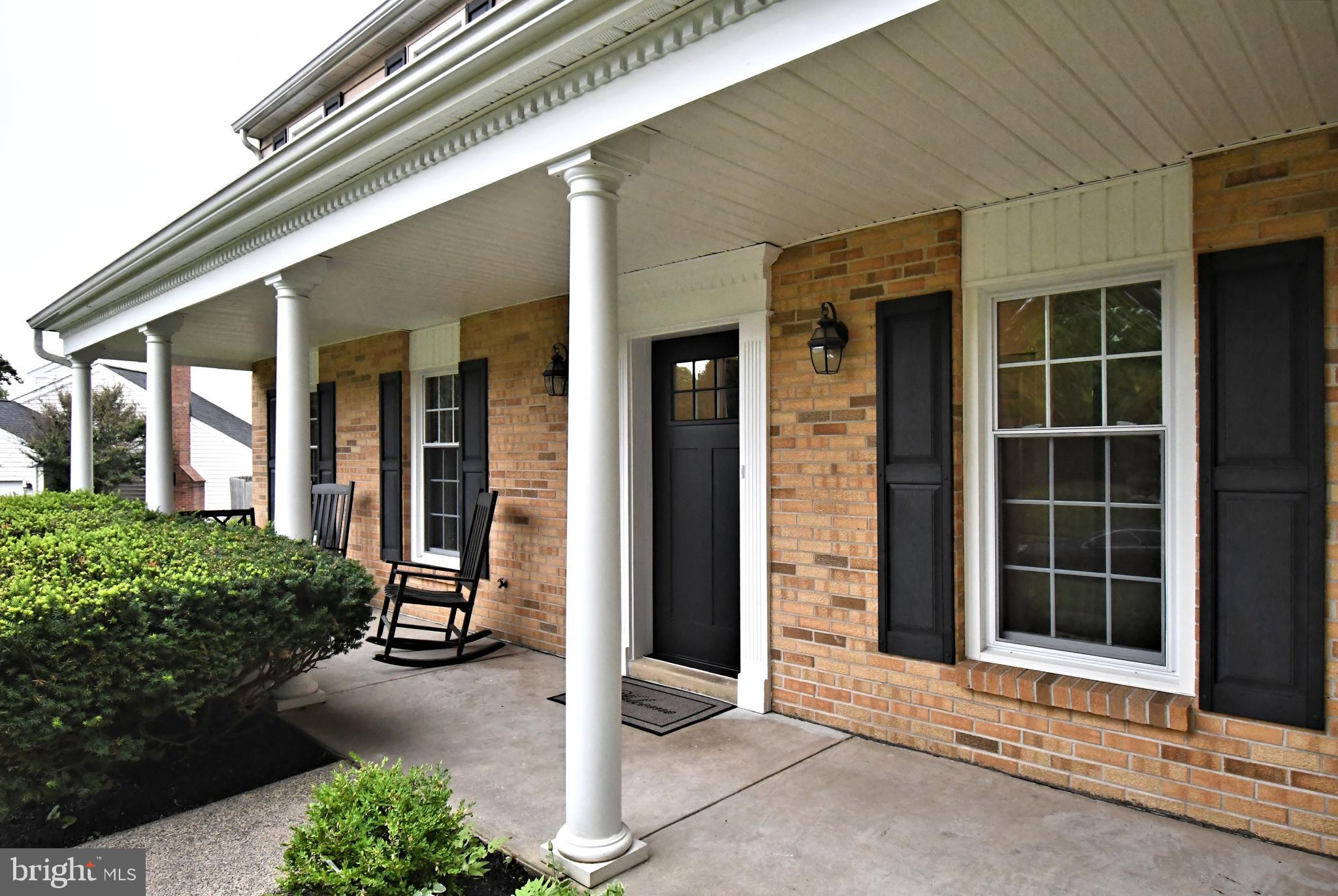 817 STARK CIRCLE