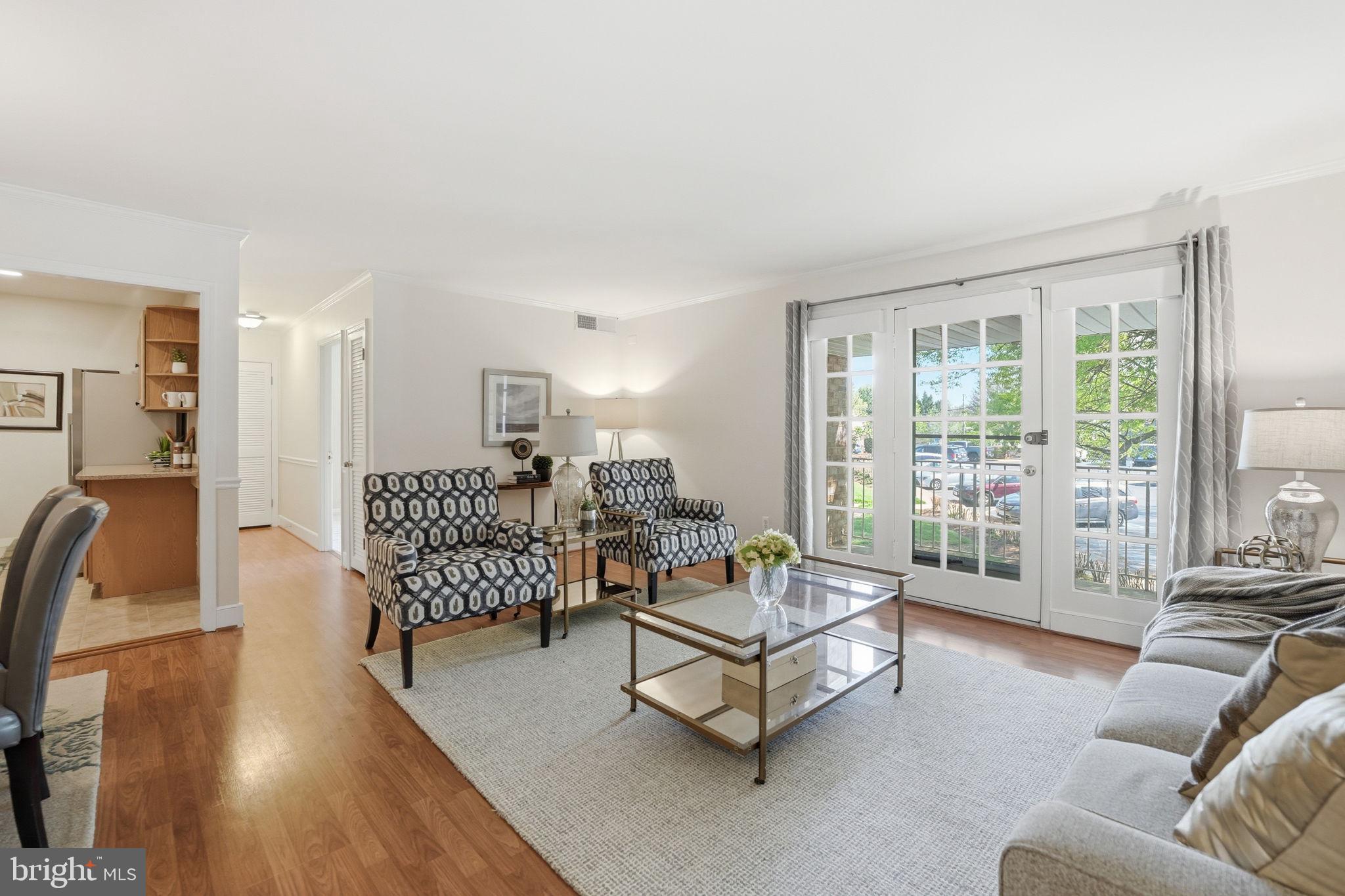 1136 S WASHINGTON STREET 204