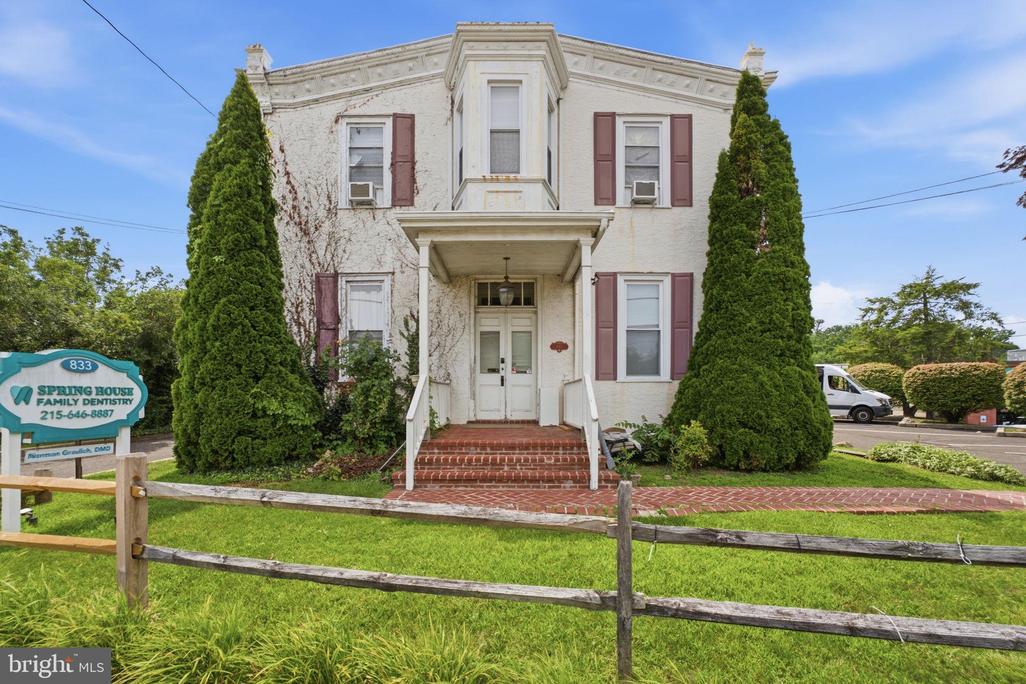 833 N BETHLEHEM PIKE