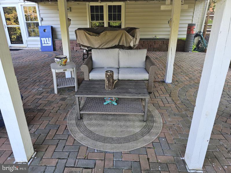 SPRING RIDGE - Residential