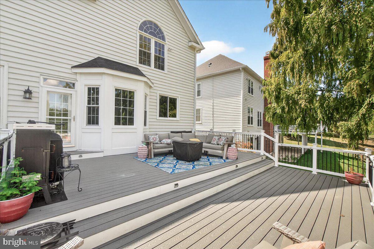 SPRING RIDGE - Residential