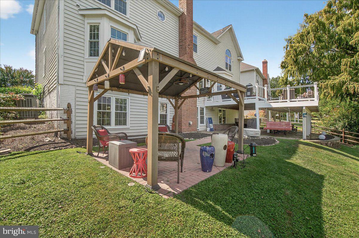 SPRING RIDGE - Residential