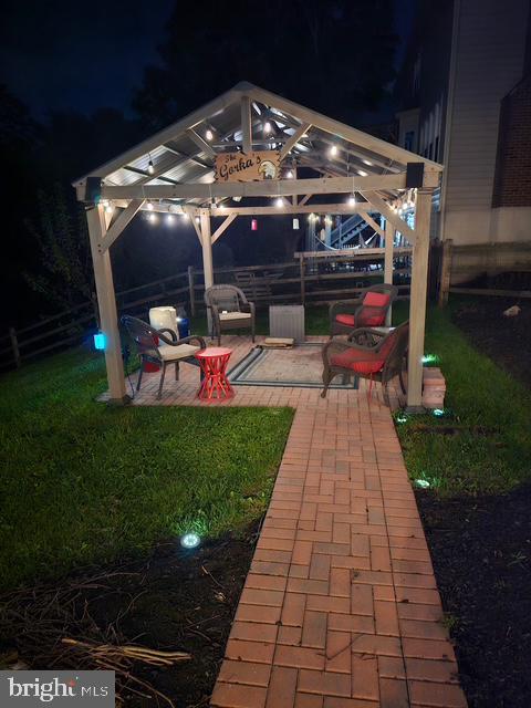 SPRING RIDGE - Residential