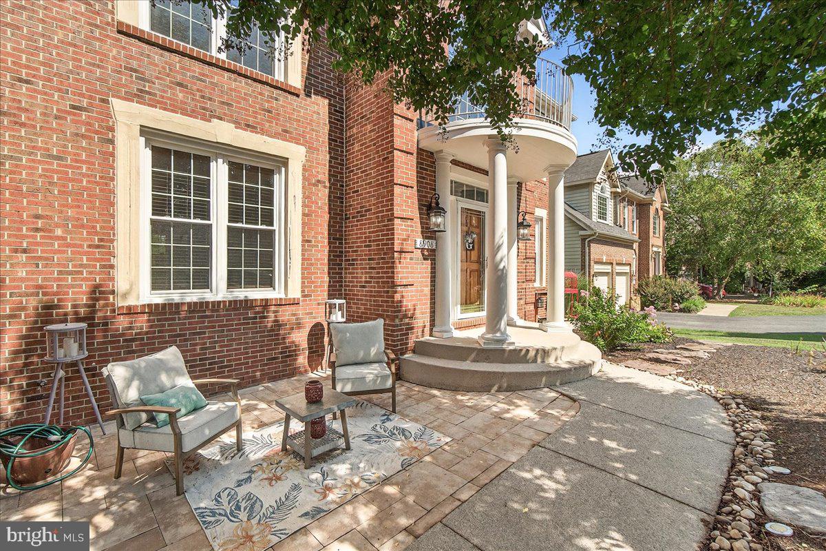 8908 DANVILLE TERRACE