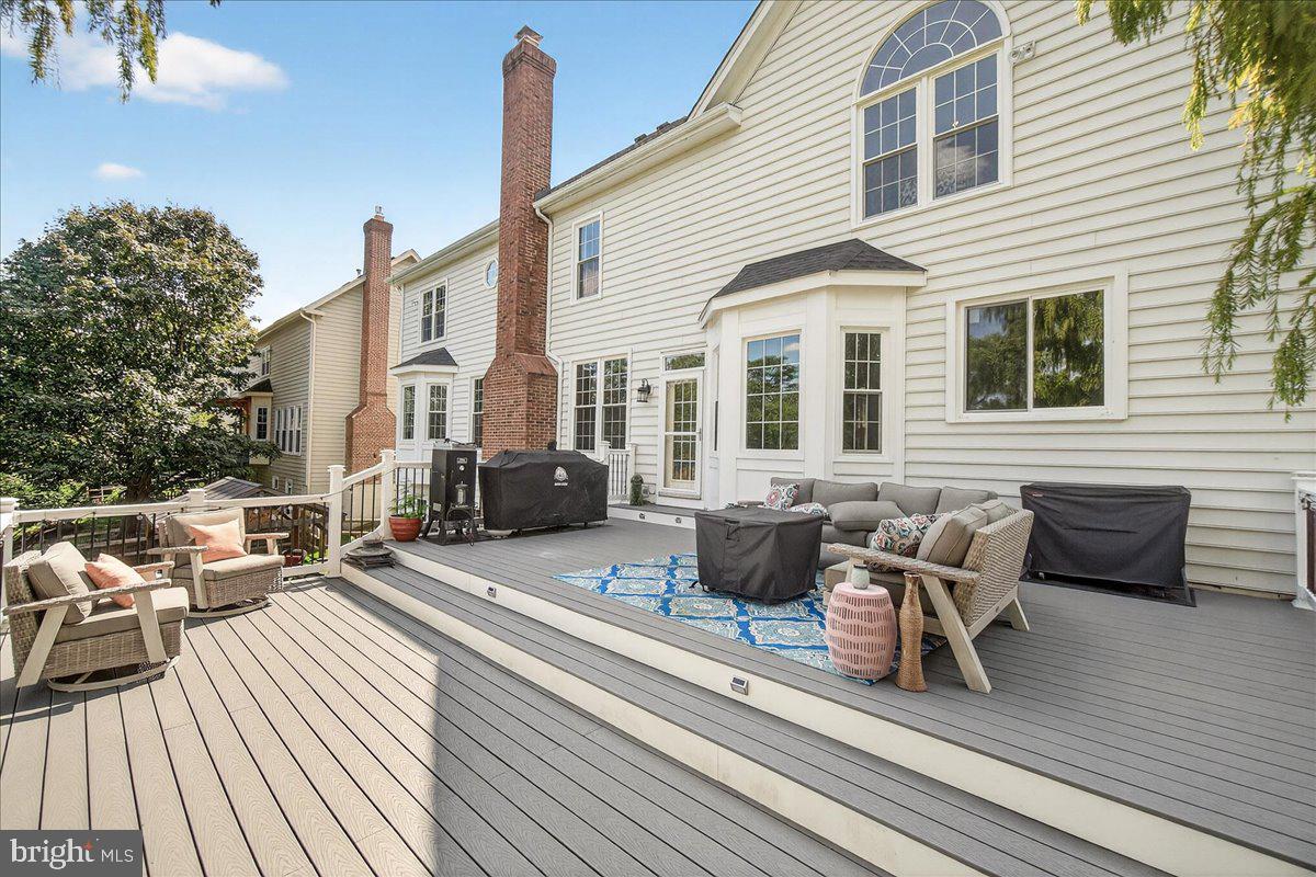 SPRING RIDGE - Residential