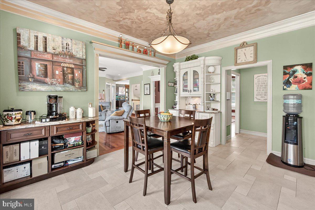 SPRING RIDGE - Residential