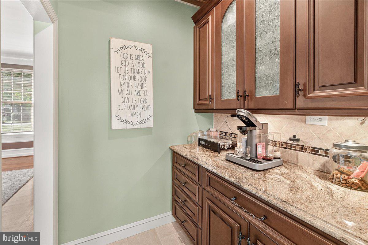 SPRING RIDGE - Residential