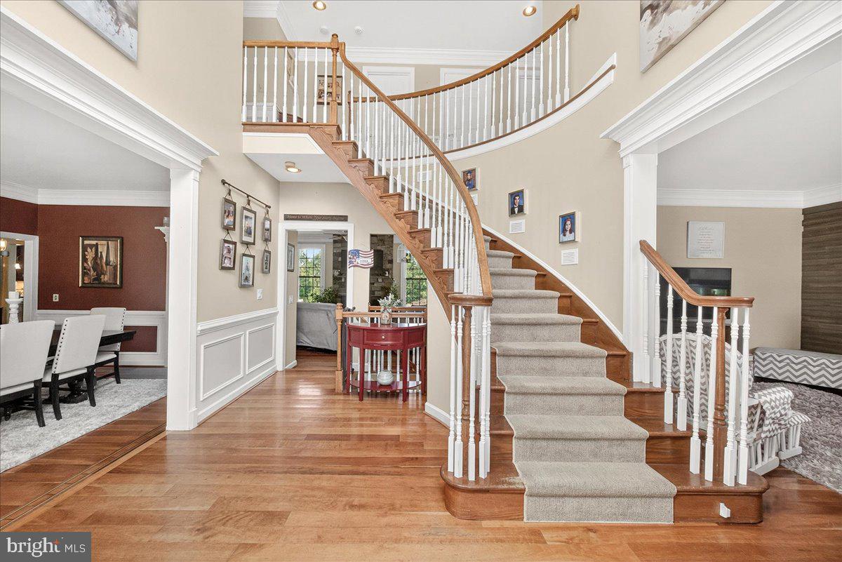 SPRING RIDGE - Residential