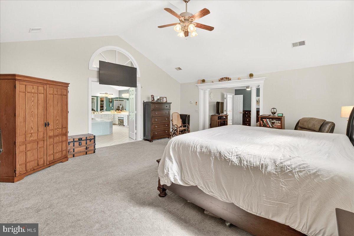 SPRING RIDGE - Residential