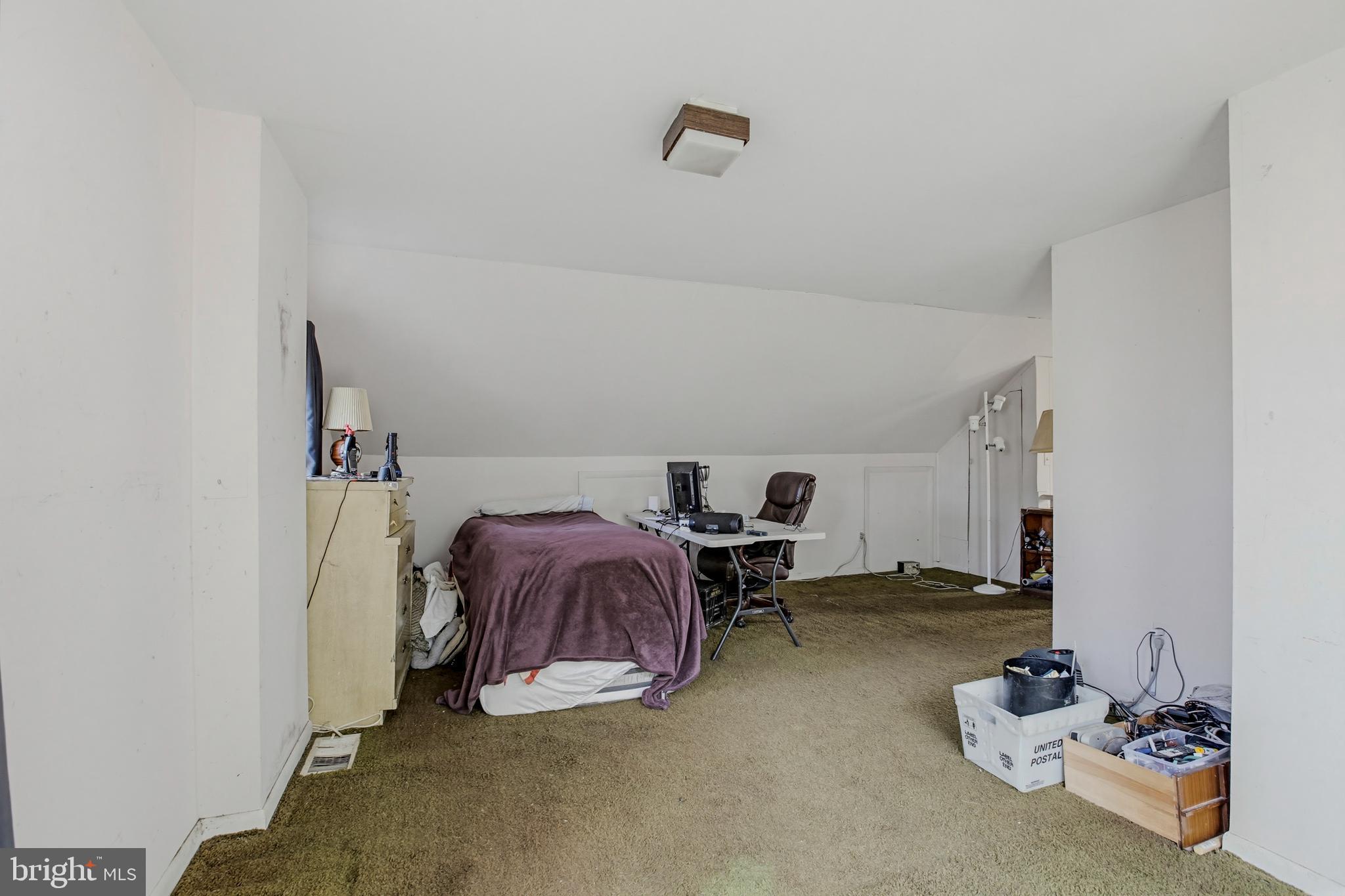 ROCKCREST - Residential