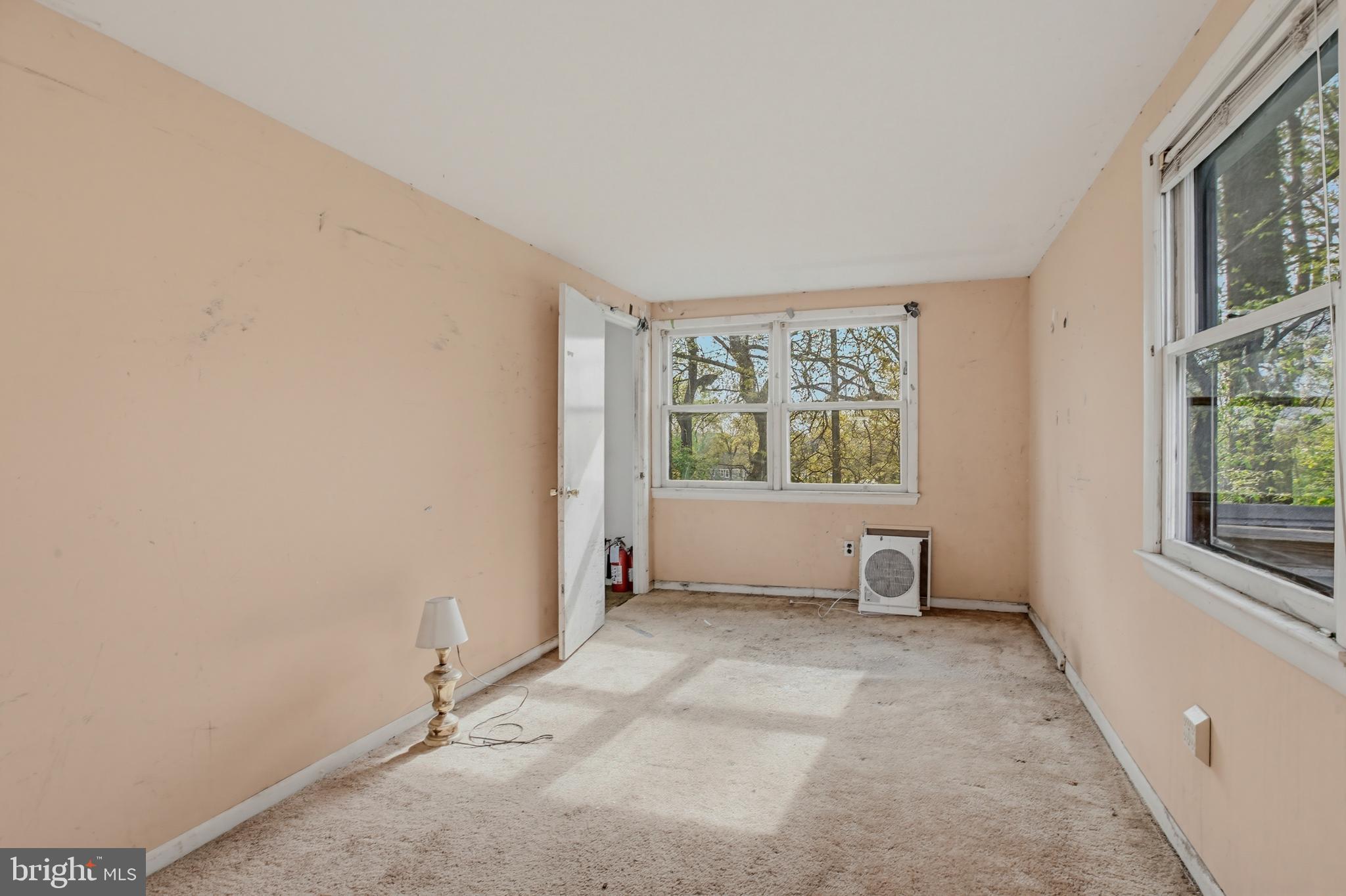 ROCKCREST - Residential