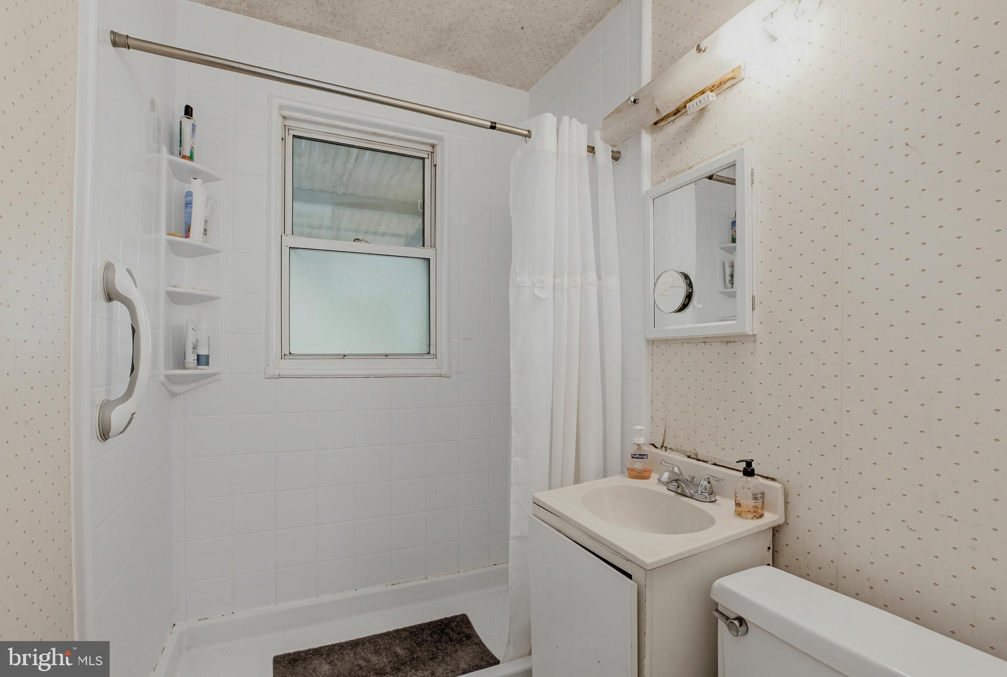 ROCKCREST - Residential