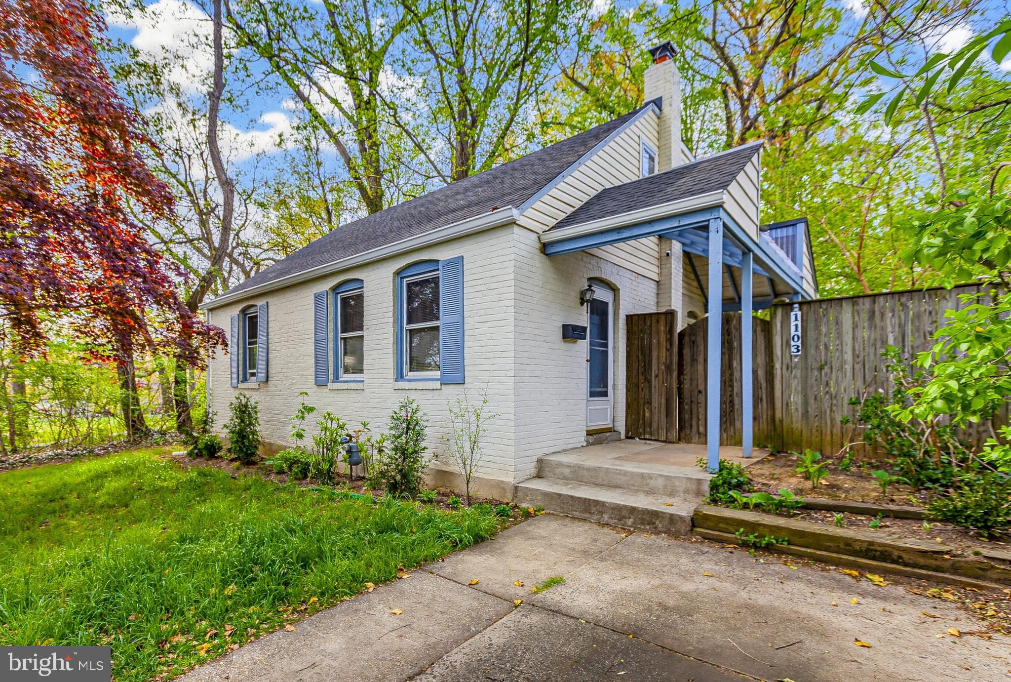 ROCKCREST - Residential