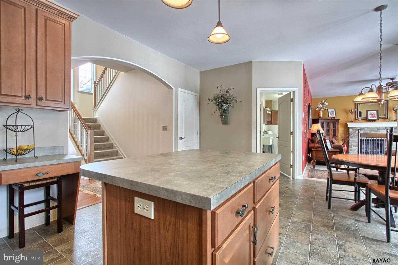 WINDSOR TWP - Residential