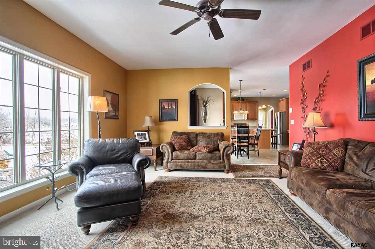 WINDSOR TWP - Residential