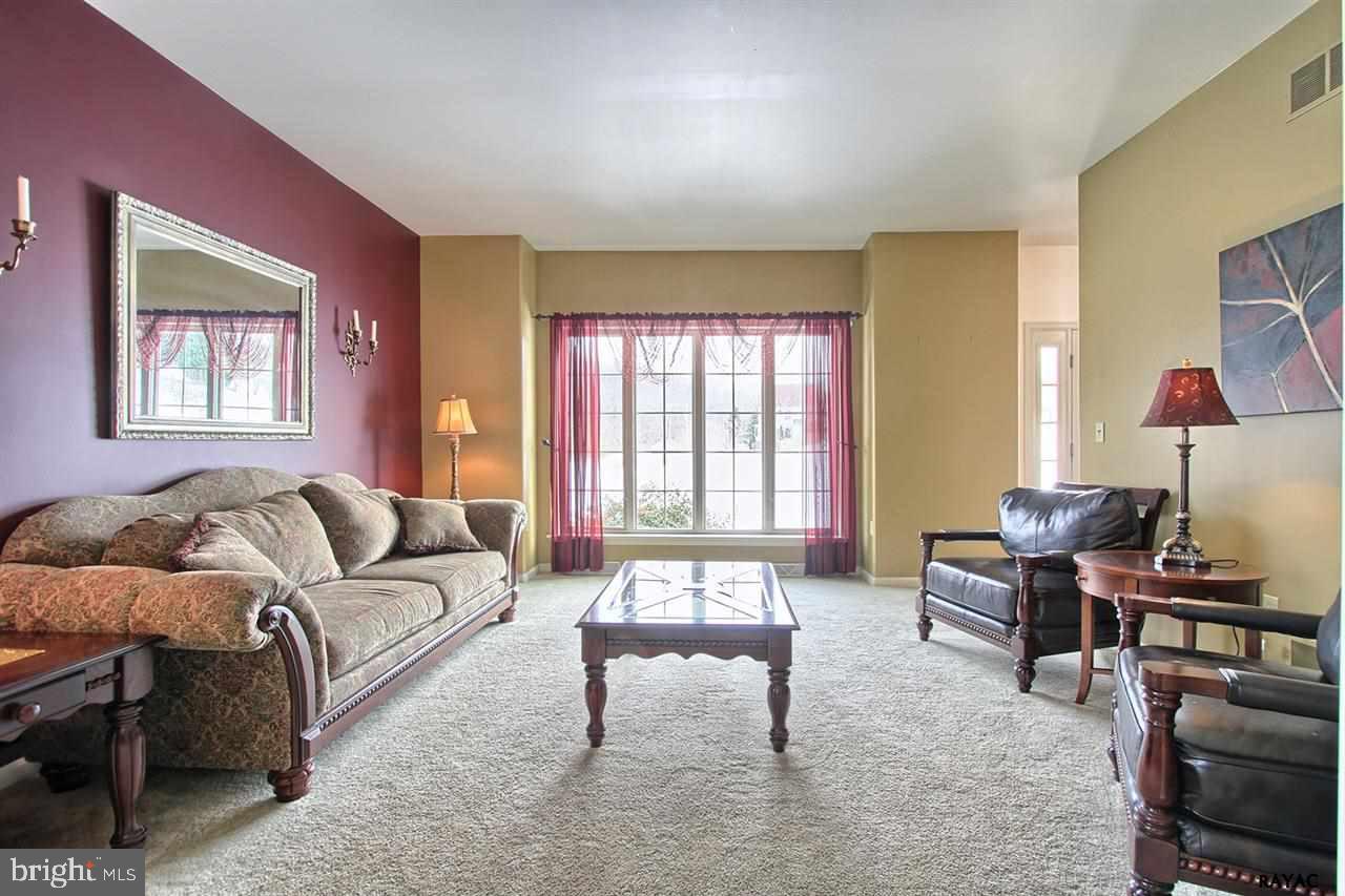 WINDSOR TWP - Residential