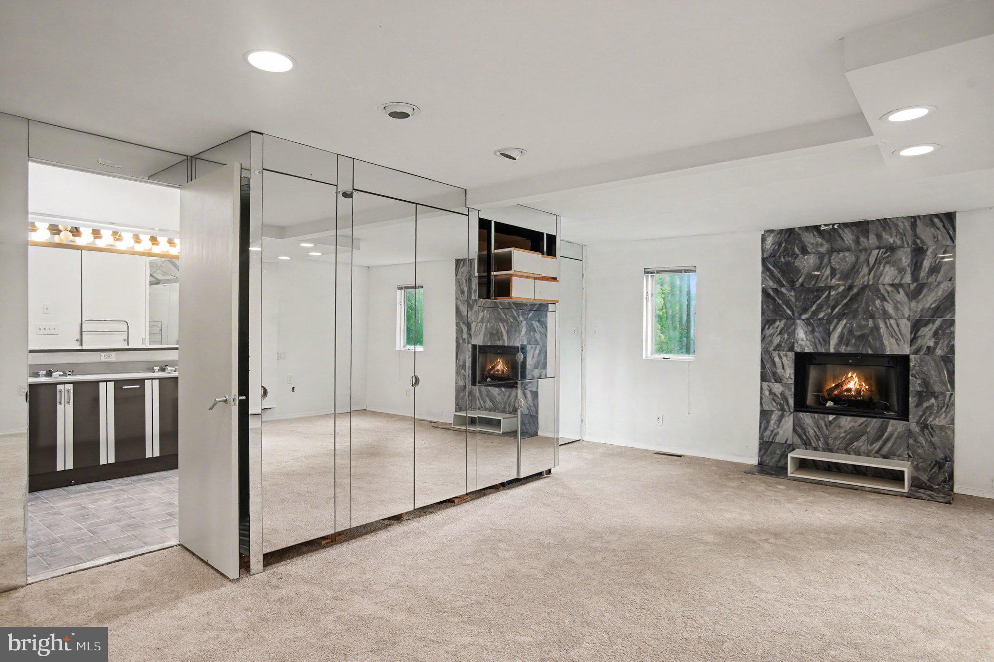 3 HARVEY LANE