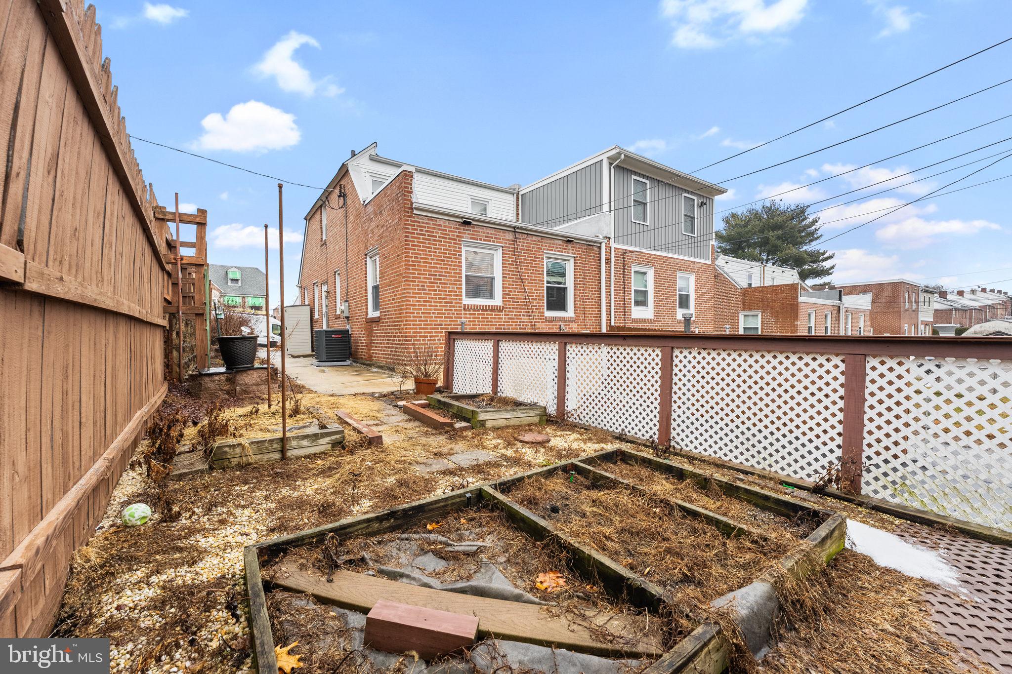 DREXEL PARK GARDEN - Residential