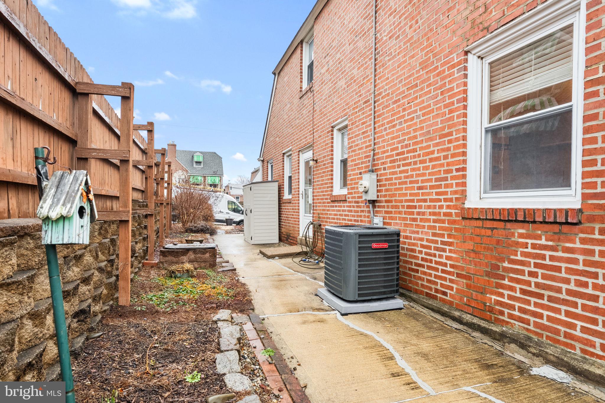 DREXEL PARK GARDEN - Residential