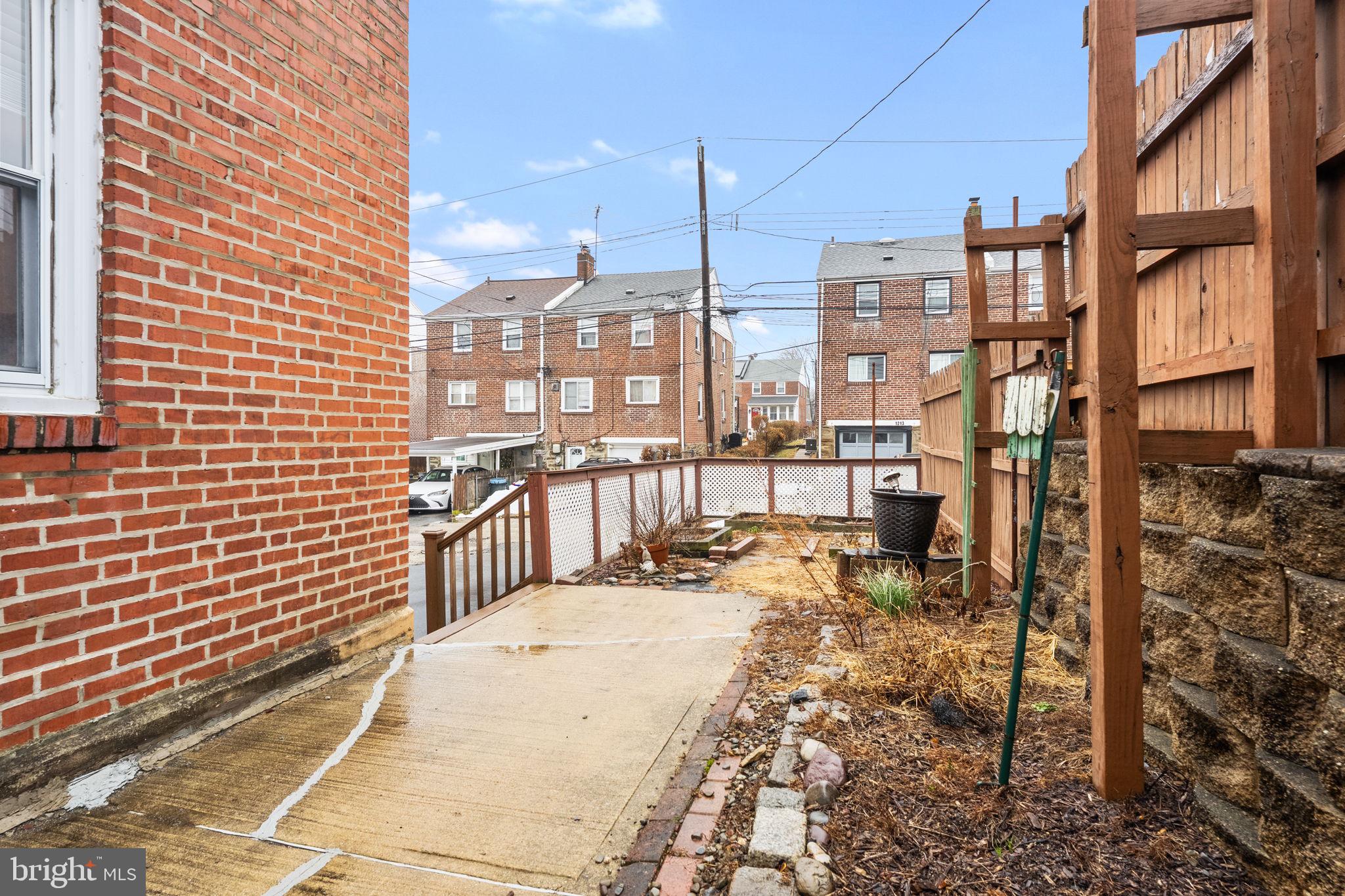 DREXEL PARK GARDEN - Residential