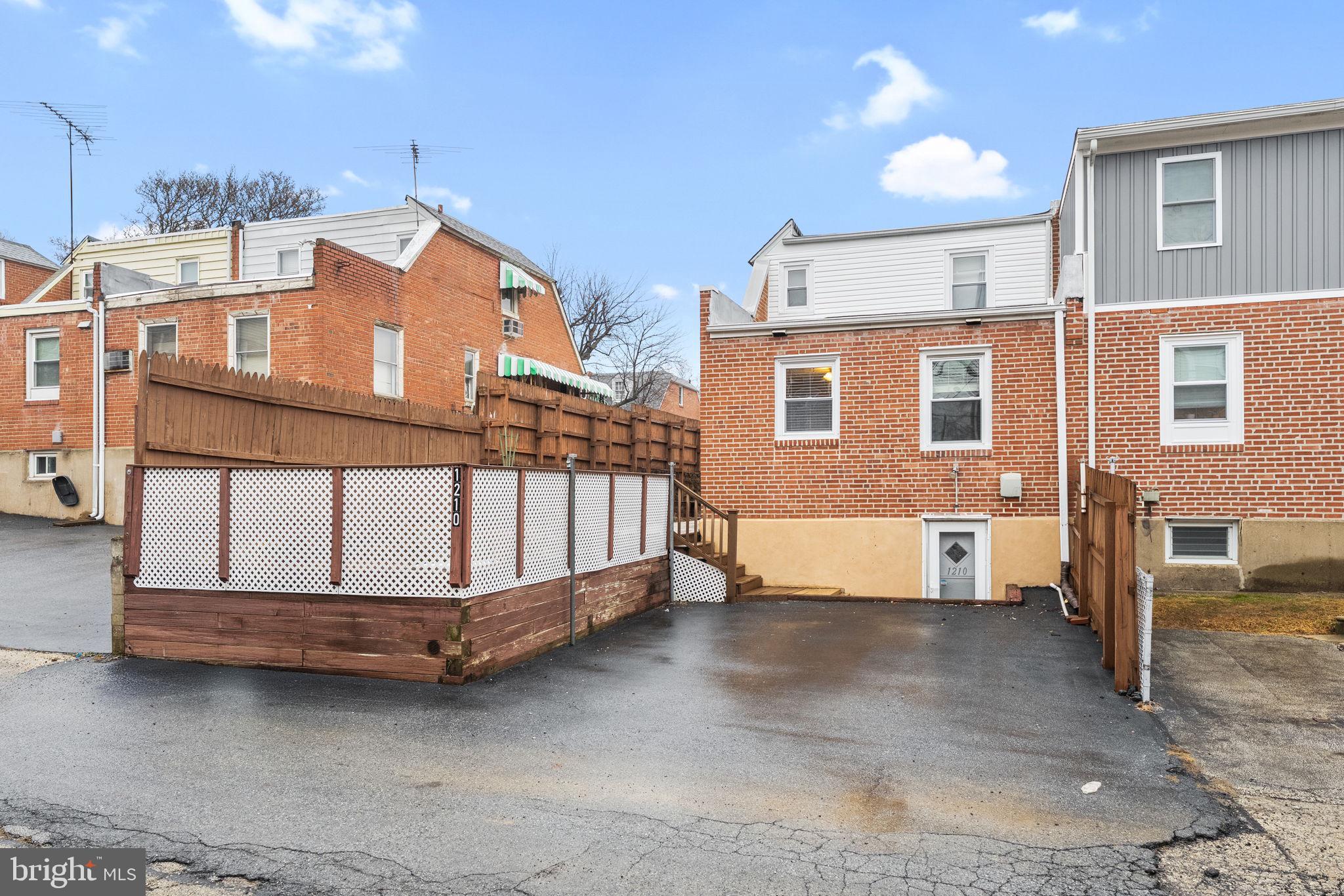 DREXEL PARK GARDEN - Residential