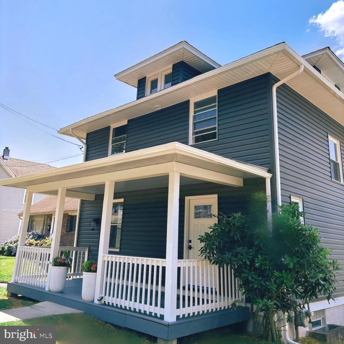 304 E MORELAND AVENUE