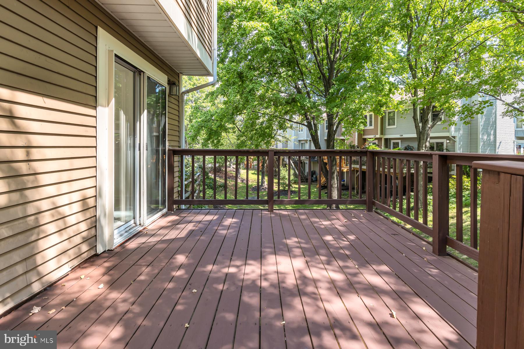 THE FALLS - Residential