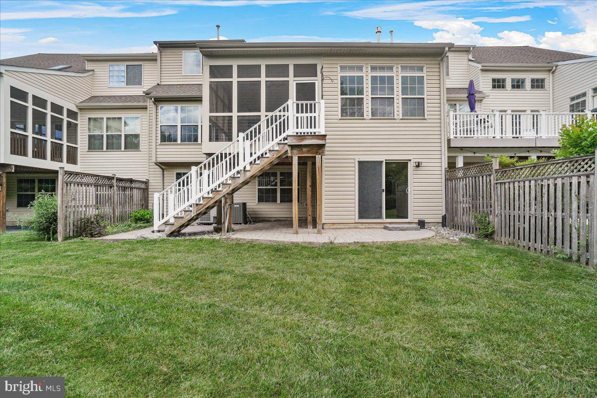 MILL ISLAND AT WORMAN'S MILL - Residential