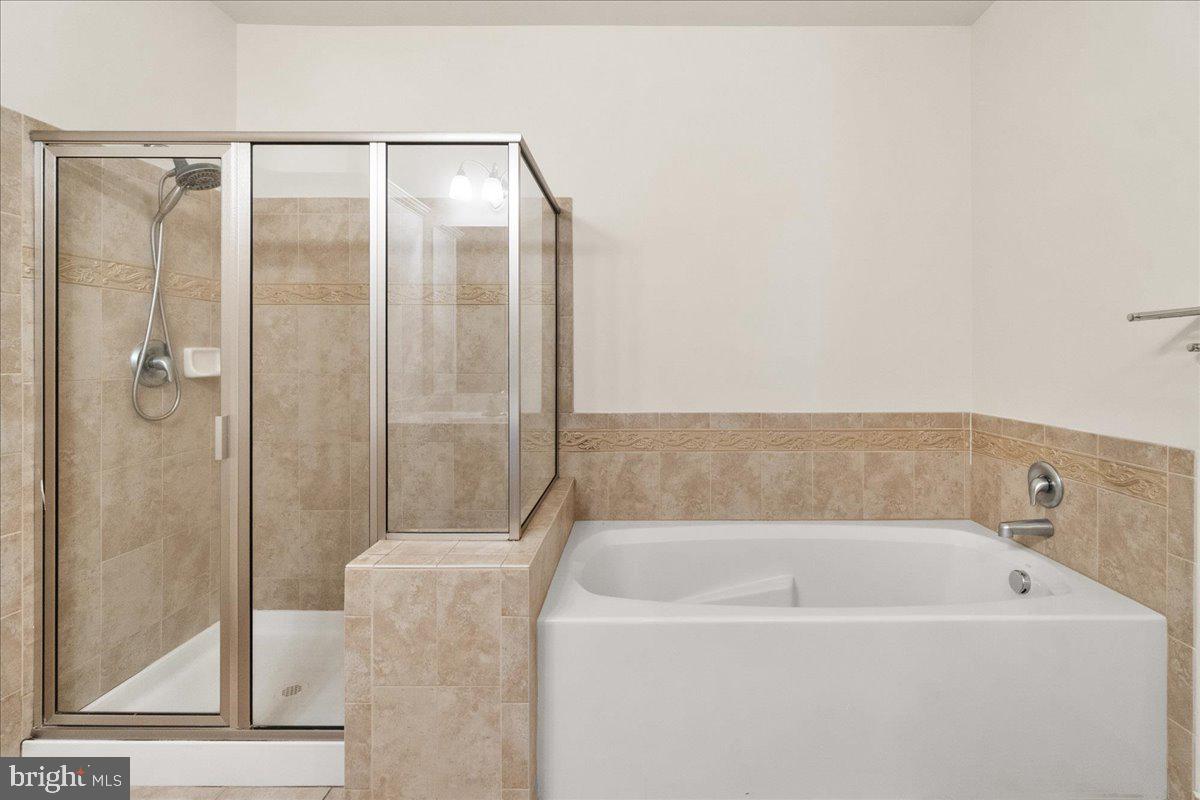 MILL ISLAND AT WORMAN'S MILL - Residential