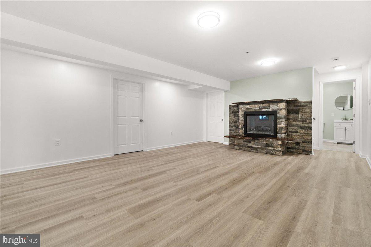 MILL ISLAND AT WORMAN'S MILL - Residential