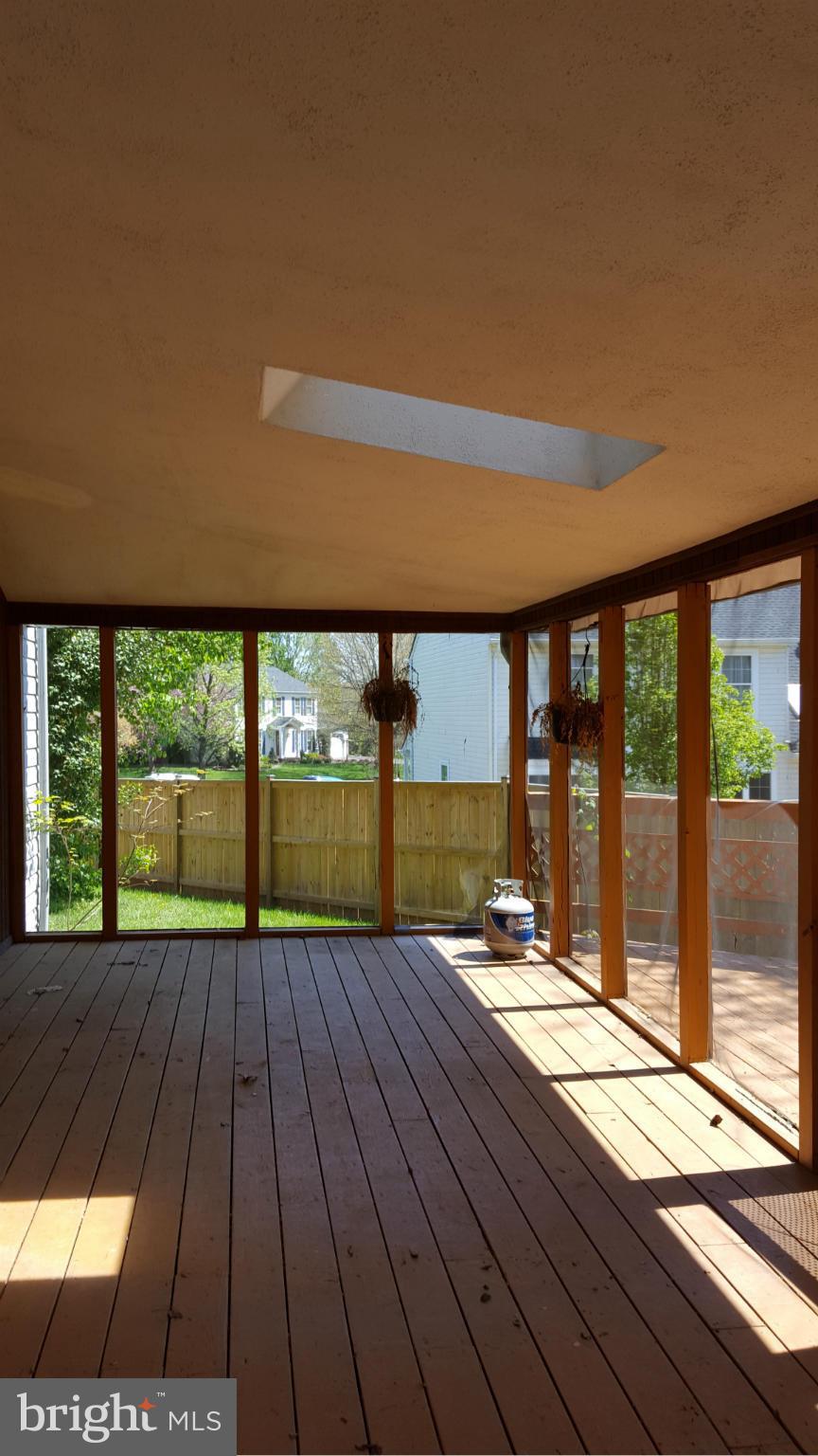 WATERFORD - Residential Lease