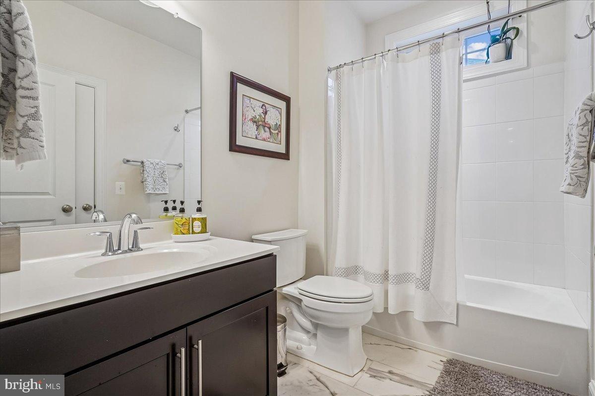 DOMINION VALLEY COUNTRY CLUB - Residential