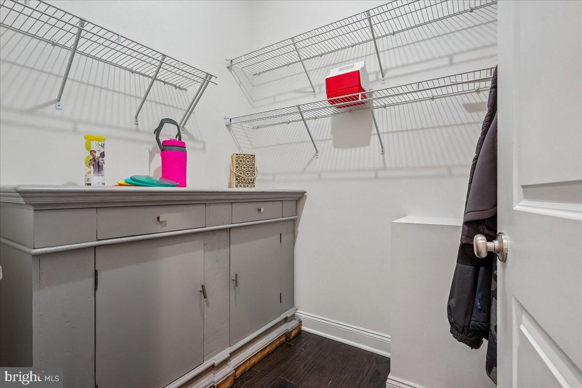 DOMINION VALLEY COUNTRY CLUB - Residential