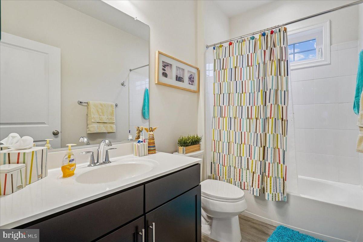 DOMINION VALLEY COUNTRY CLUB - Residential