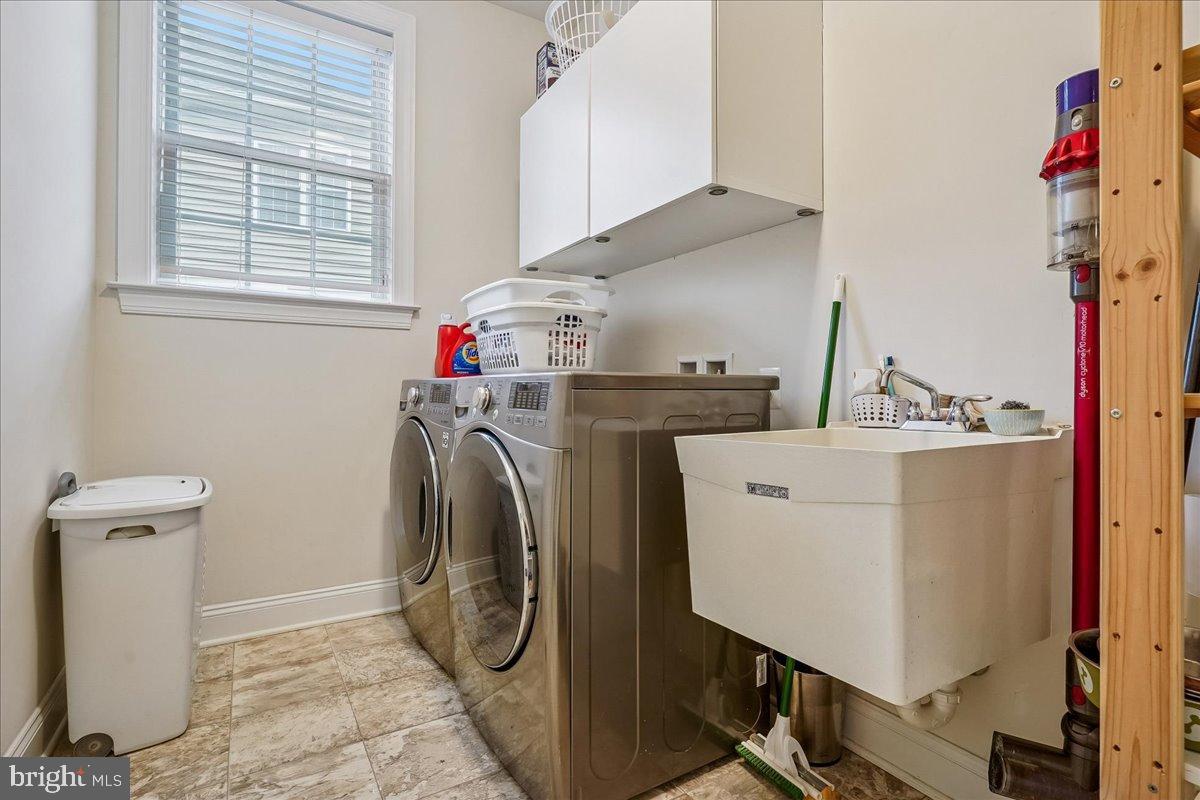 DOMINION VALLEY COUNTRY CLUB - Residential