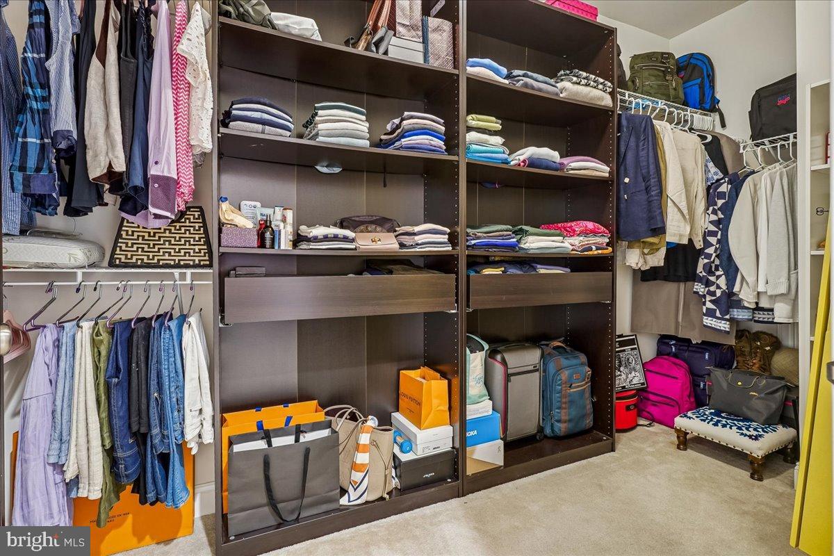 DOMINION VALLEY COUNTRY CLUB - Residential