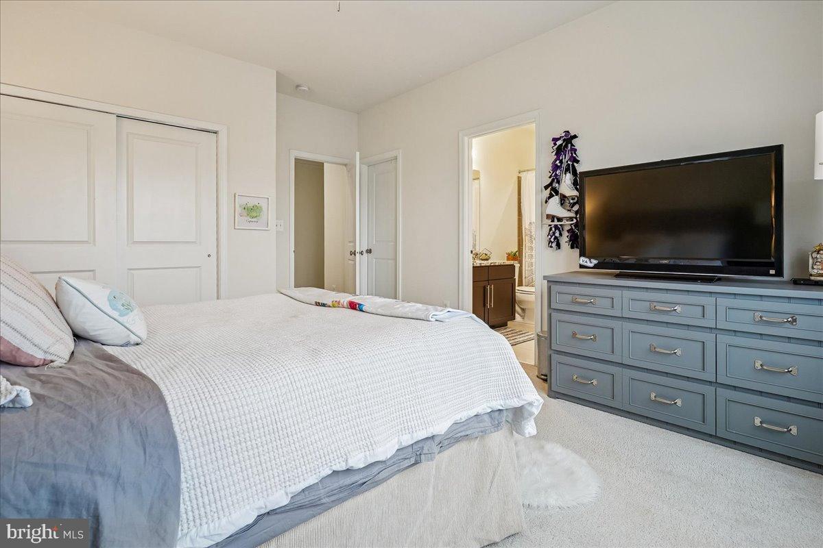 DOMINION VALLEY COUNTRY CLUB - Residential