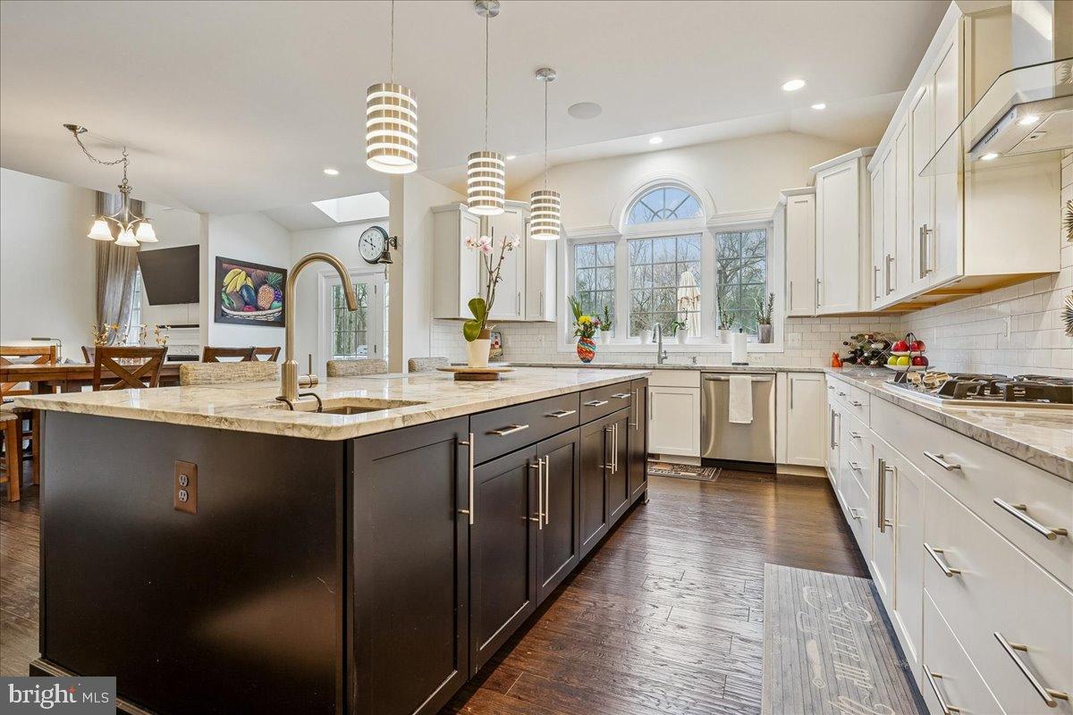 DOMINION VALLEY COUNTRY CLUB - Residential