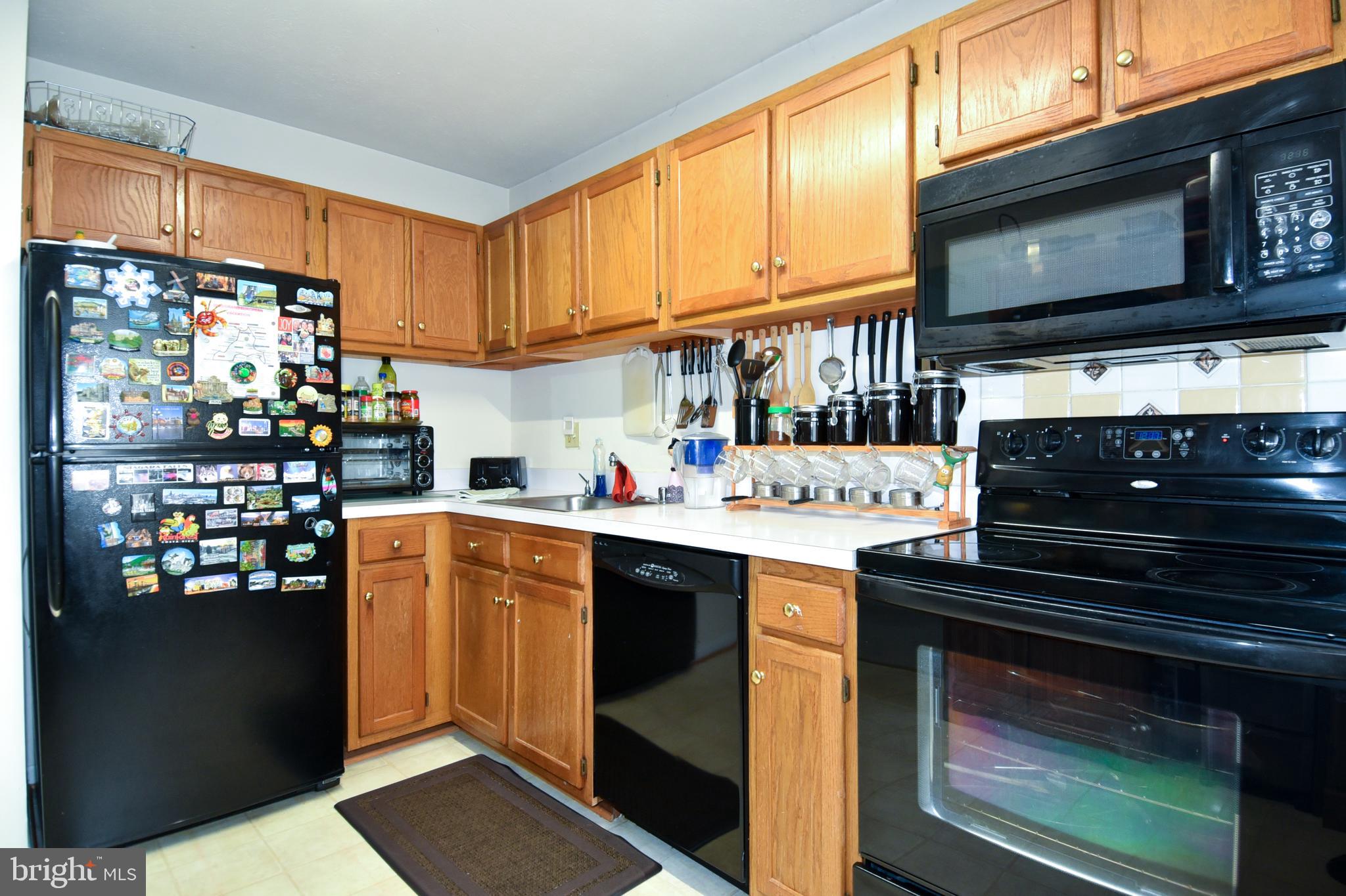 SOUTH HAMPTON - Residential