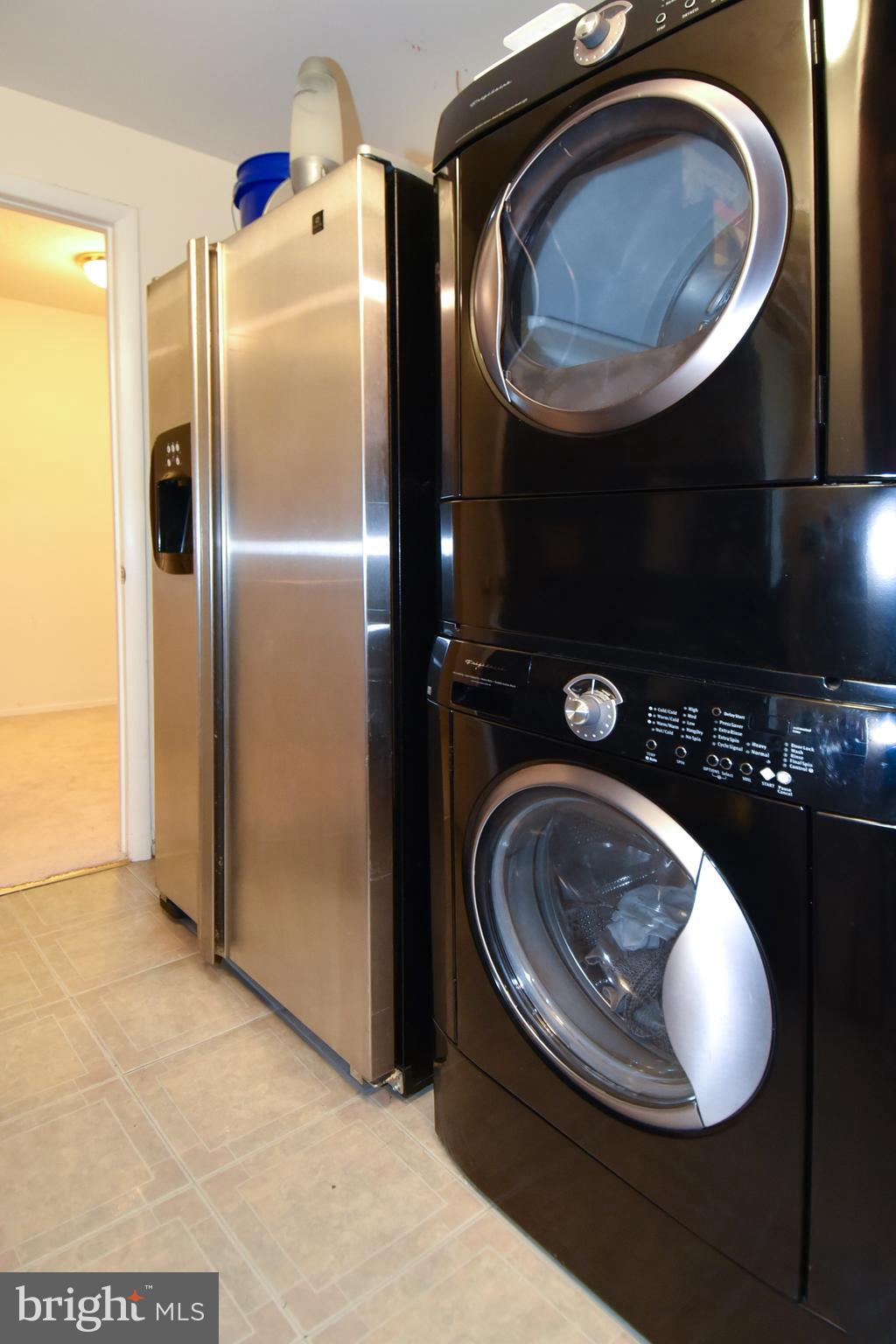 SOUTH HAMPTON - Residential