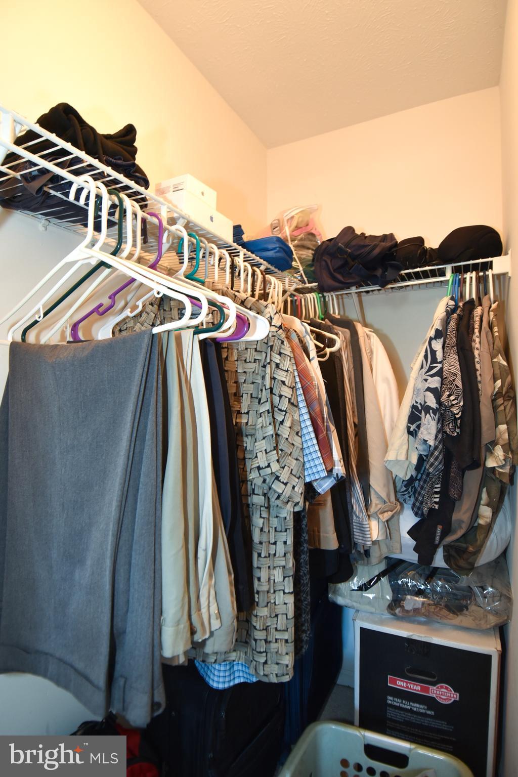 SOUTH HAMPTON - Residential