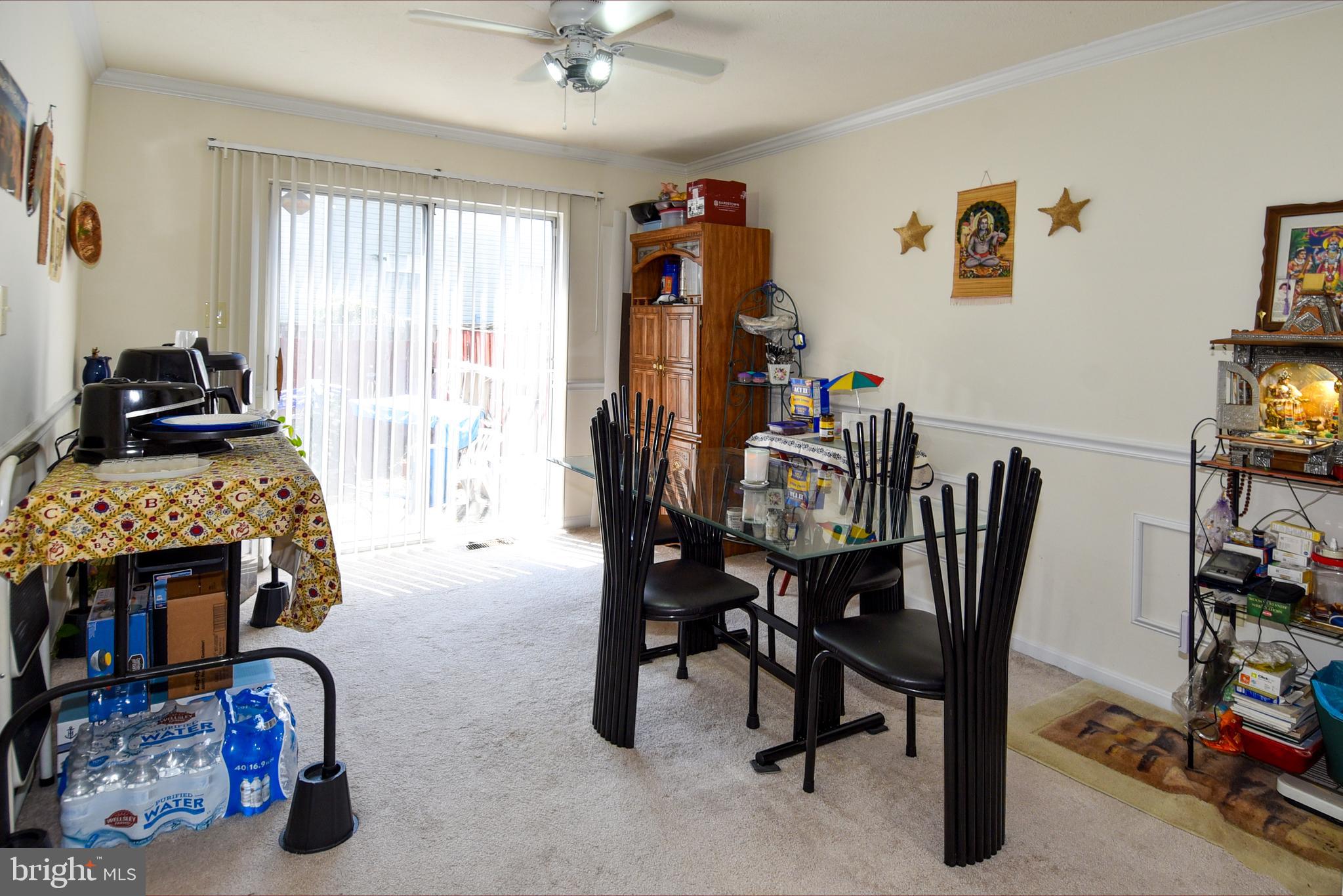 SOUTH HAMPTON - Residential