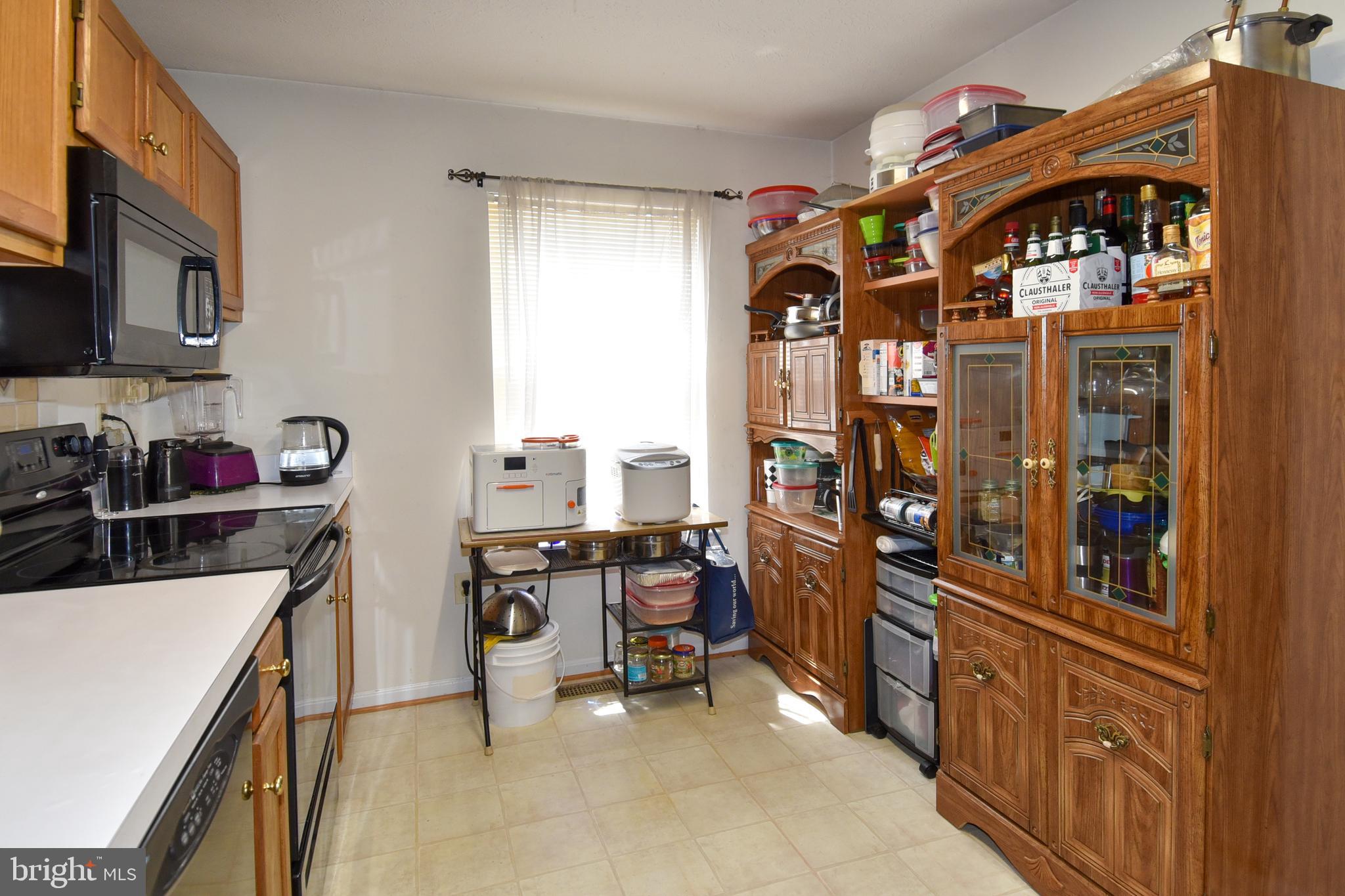 SOUTH HAMPTON - Residential