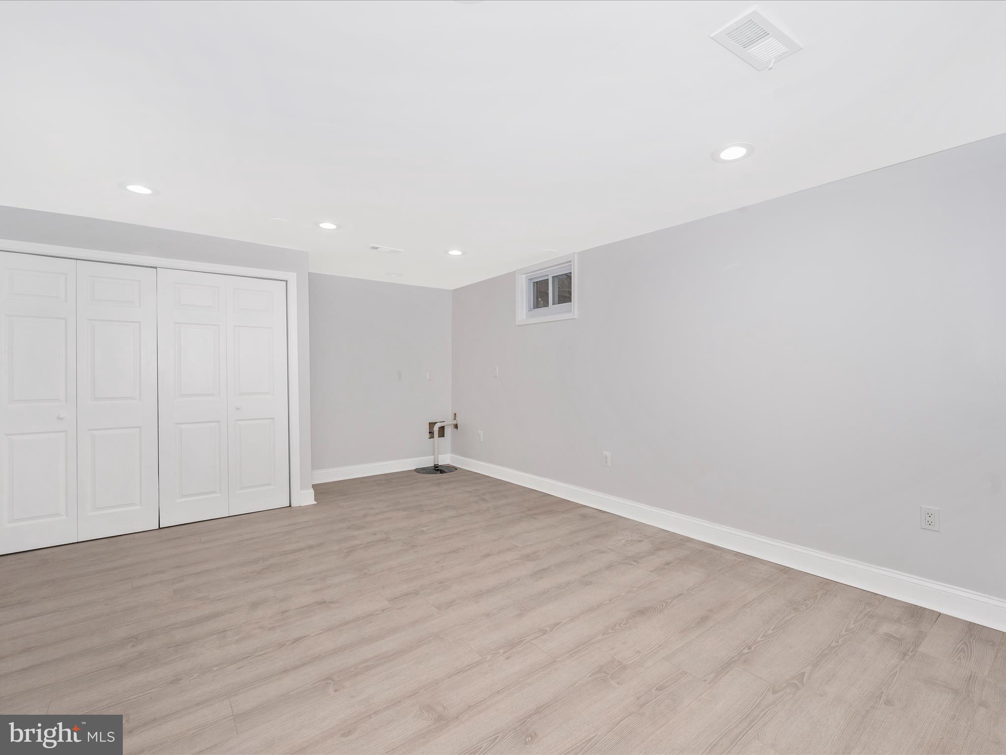 FAIRLAND FARMS - Residential