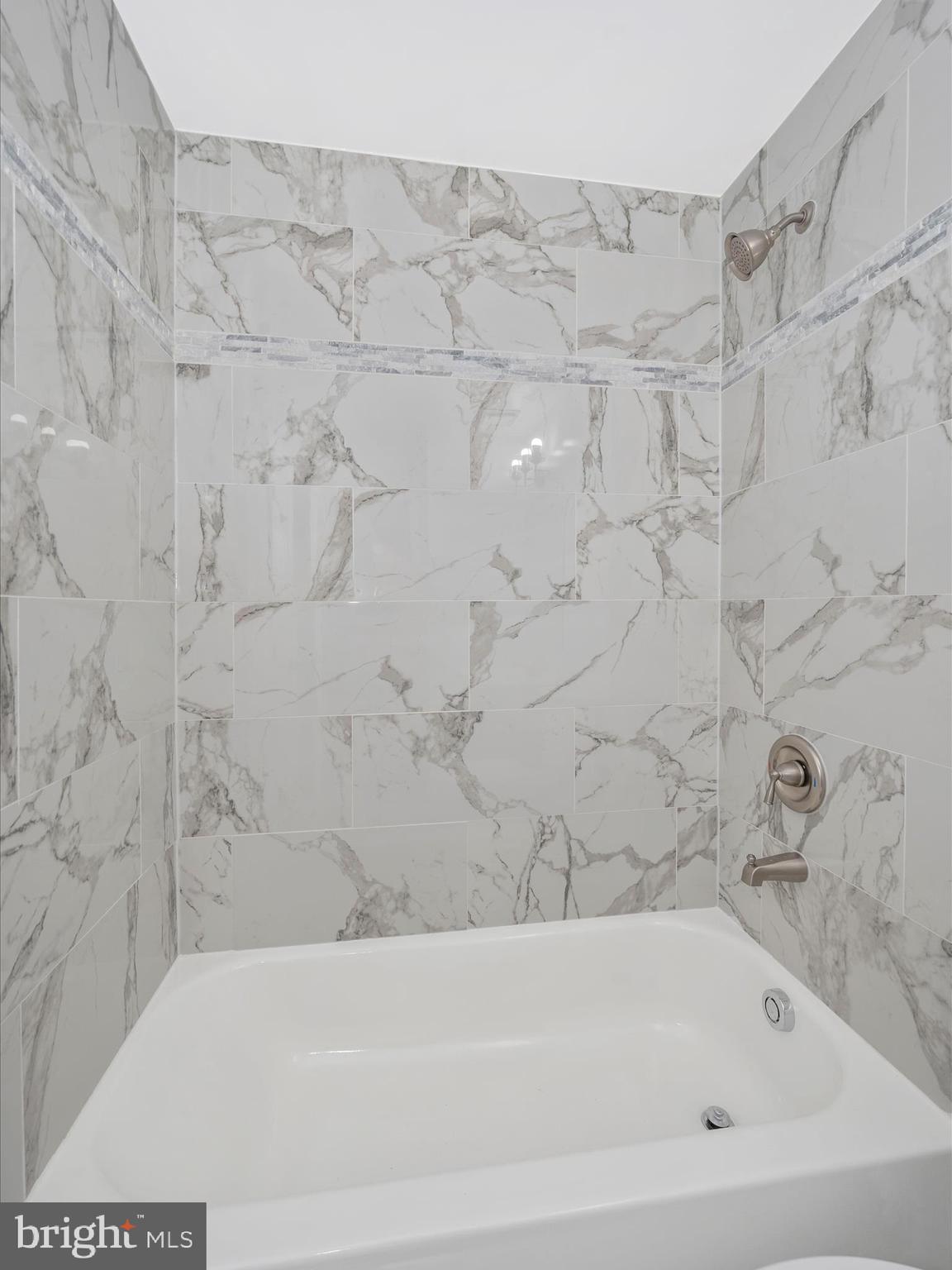 FAIRLAND FARMS - Residential