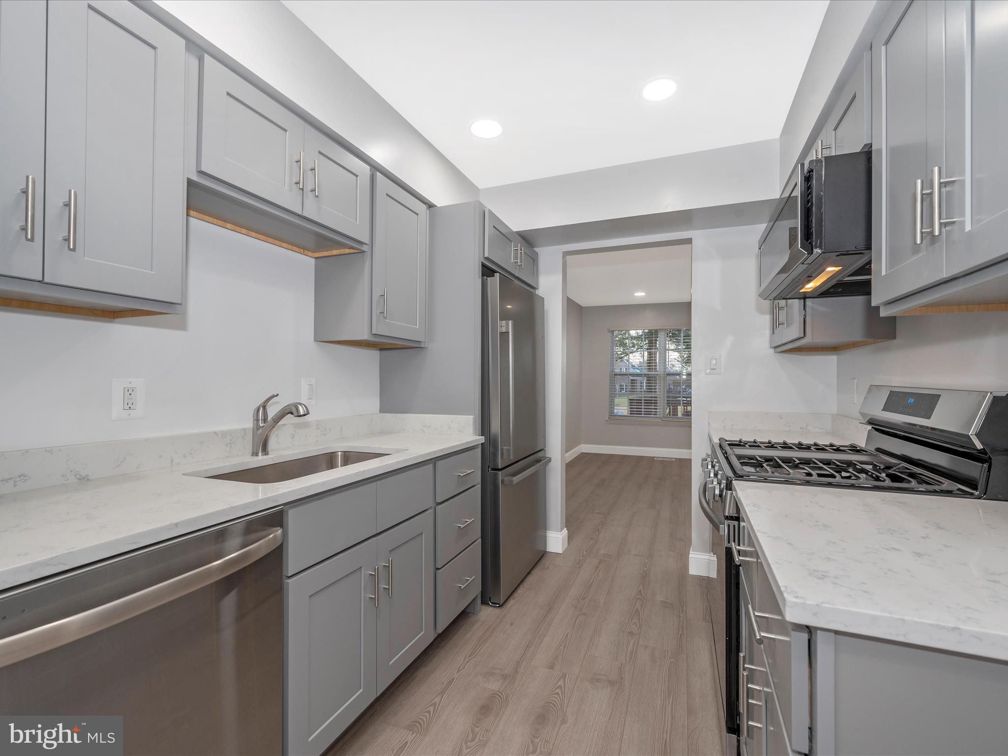 FAIRLAND FARMS - Residential