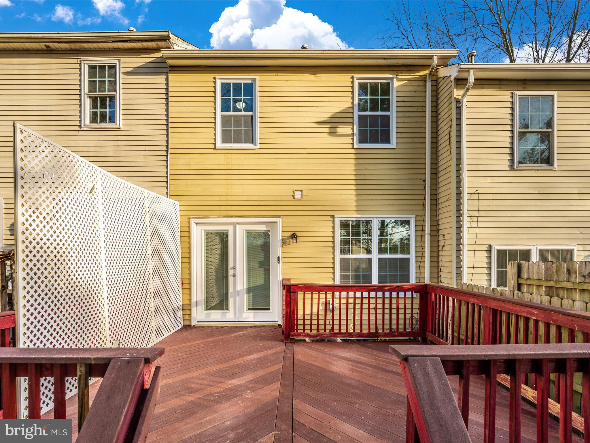 FAIRLAND FARMS - Residential